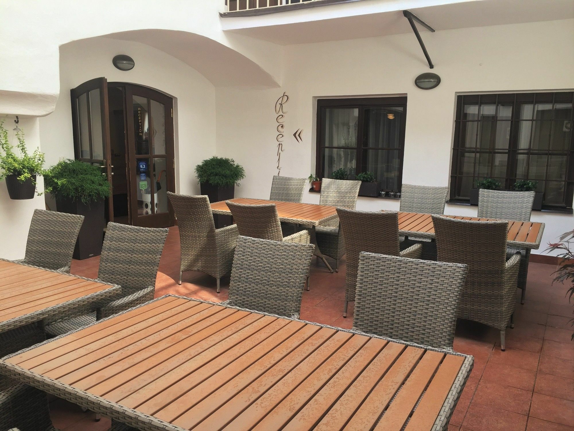 Acomodação com café da manhã  Old House 3*